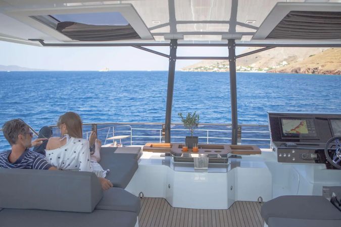 Fountaine Pajot Power 67 | Elly