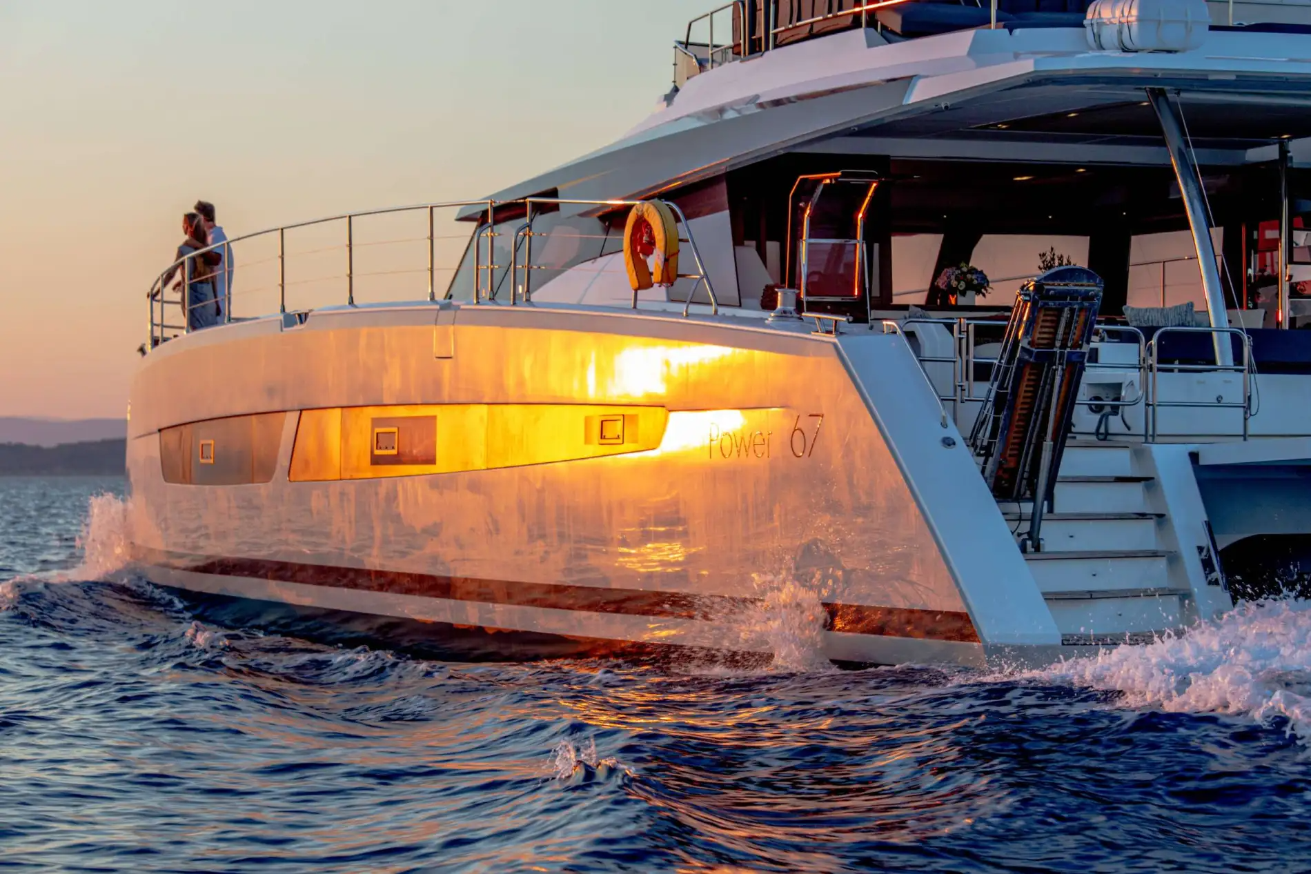 Fountaine Pajot Power 67 | Elly
