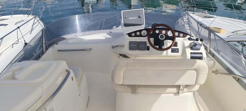 Cranchi 40 | Crystal Blue