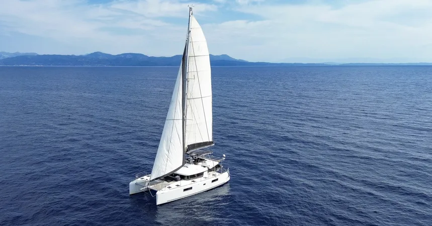 Lagoon 52 F | Tamiro3