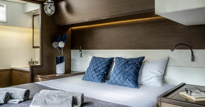 Lagoon 52 F | Tamiro21