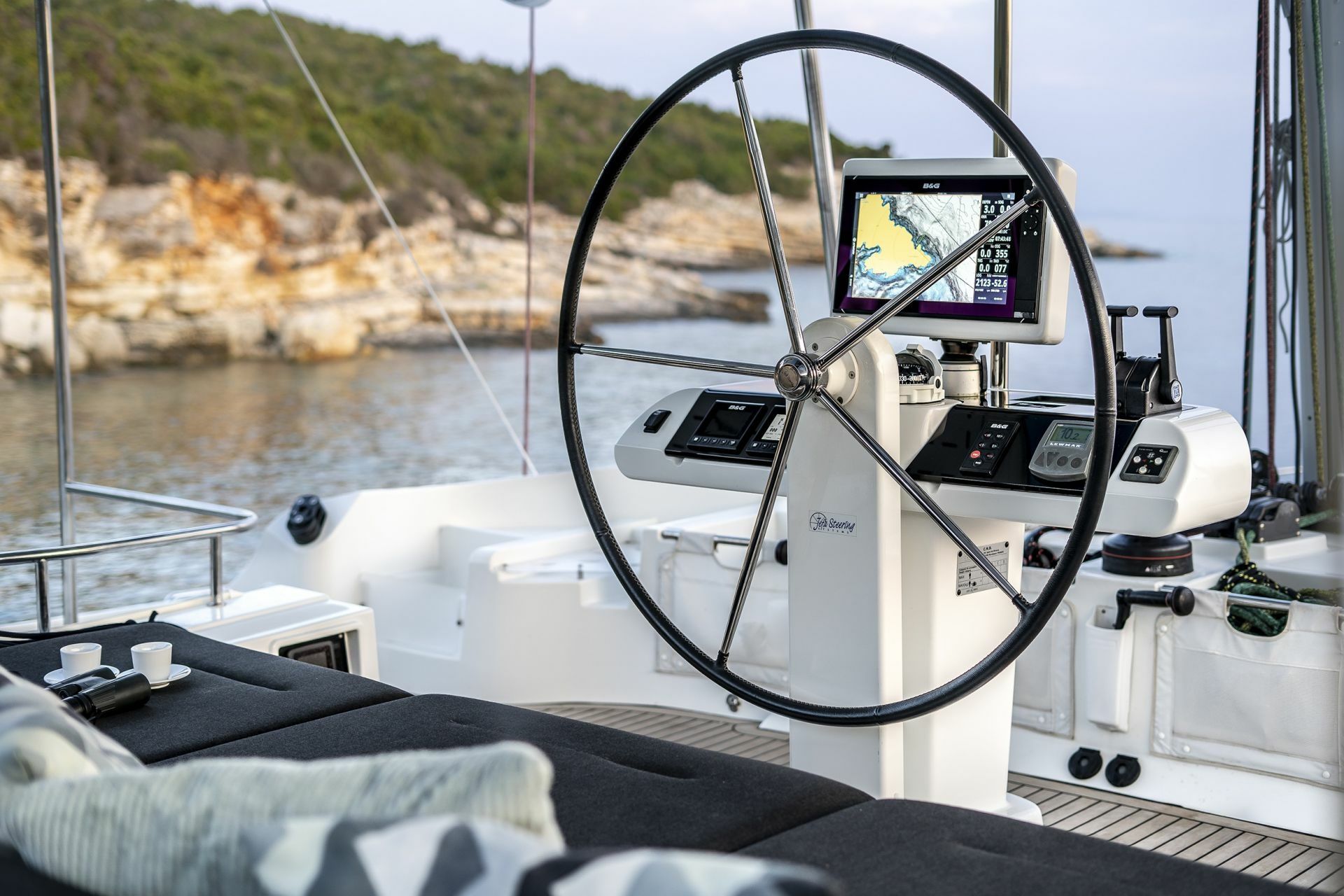 Lagoon 52 F | Tamiro