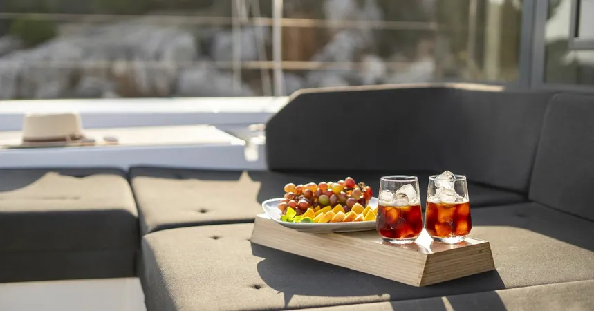 Lagoon 52 F | Tamiro13