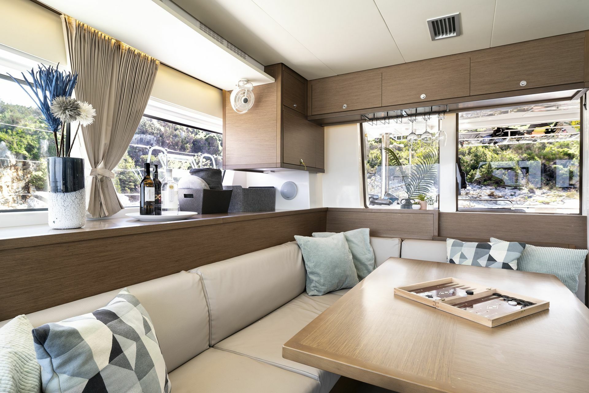 Lagoon 52 F | Tamiro