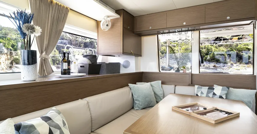 Lagoon 52 F | Tamiro18