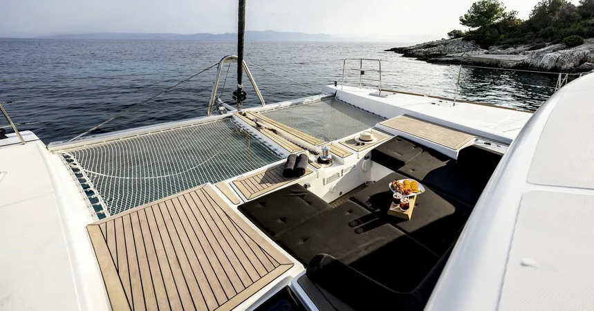 Lagoon 52 F | Tamiro7