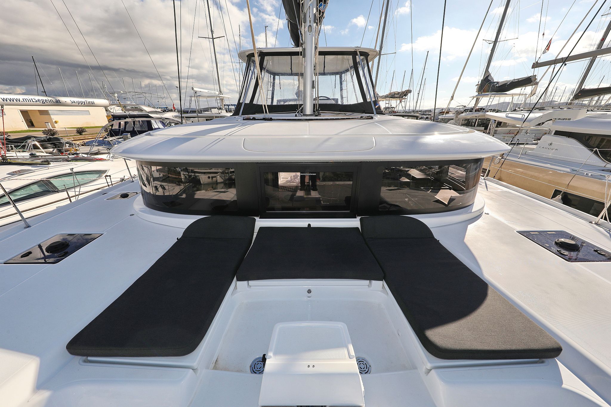 Lagoon 46 | Hasta La Vista