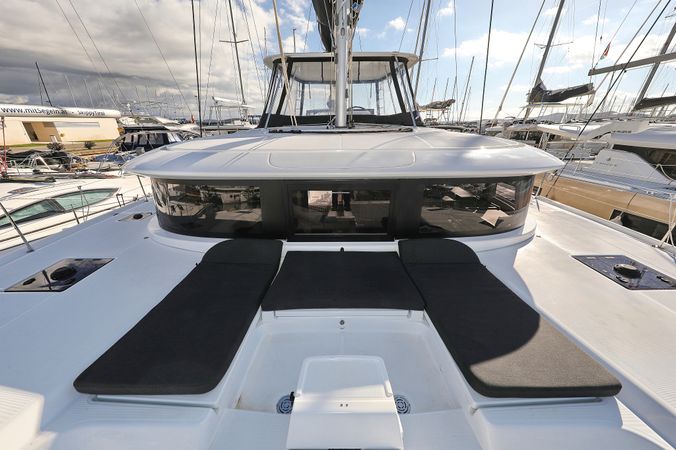 Lagoon 46 | Hasta La Vista