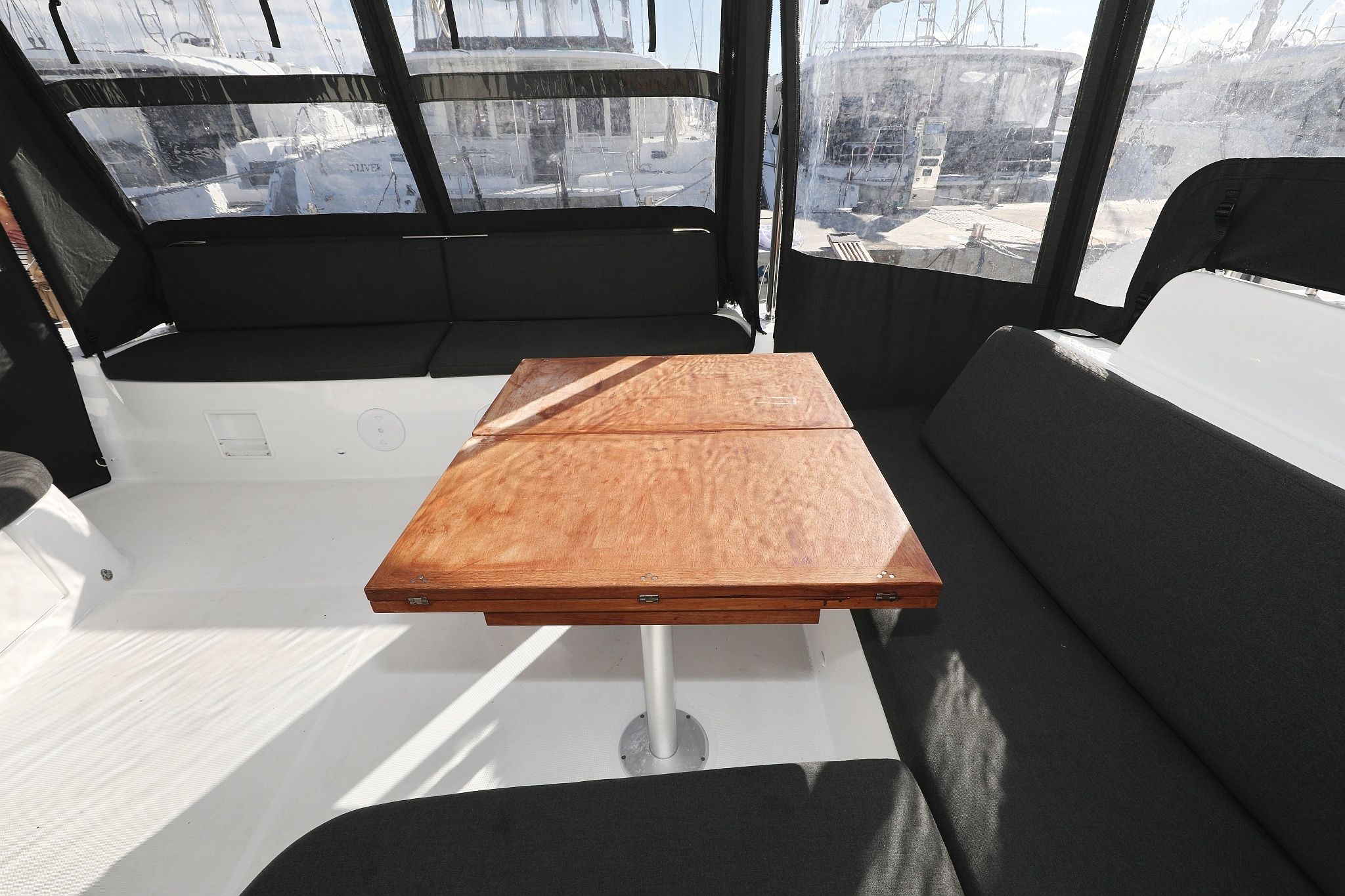 Lagoon 46 | Hasta La Vista