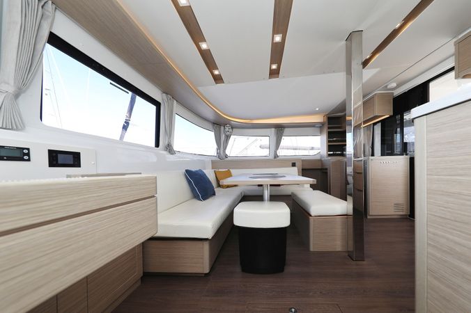 Lagoon 46 | Hasta La Vista