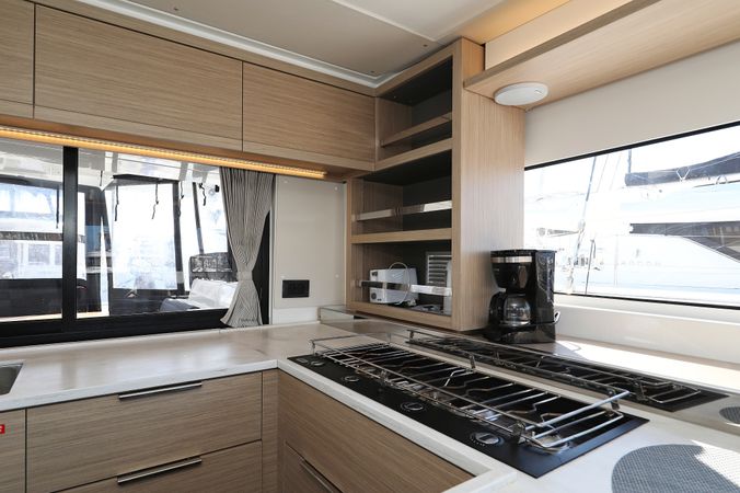 Lagoon 46 | Hasta La Vista