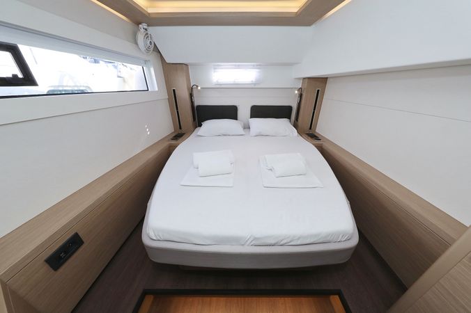 Lagoon 46 | Hasta La Vista