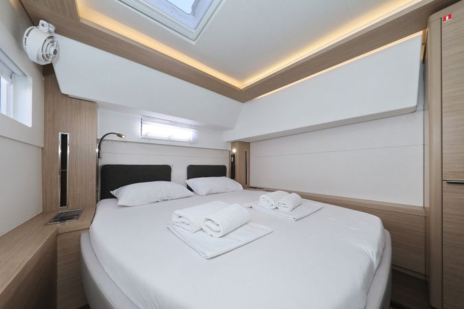 Lagoon 46 | Hasta La Vista