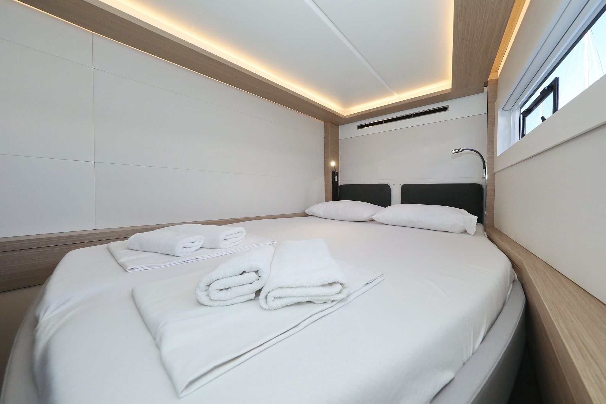 Lagoon 46 | Hasta La Vista