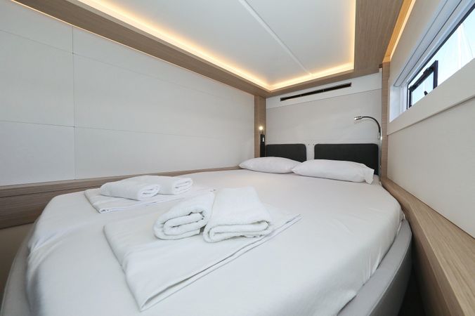 Lagoon 46 | Hasta La Vista