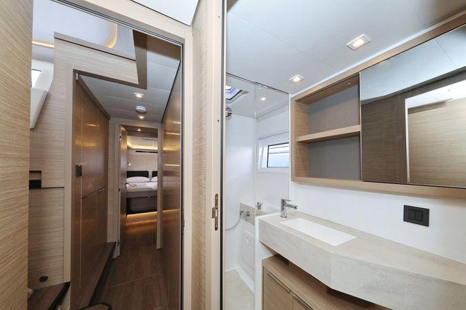 Lagoon 46 | Hasta La Vista