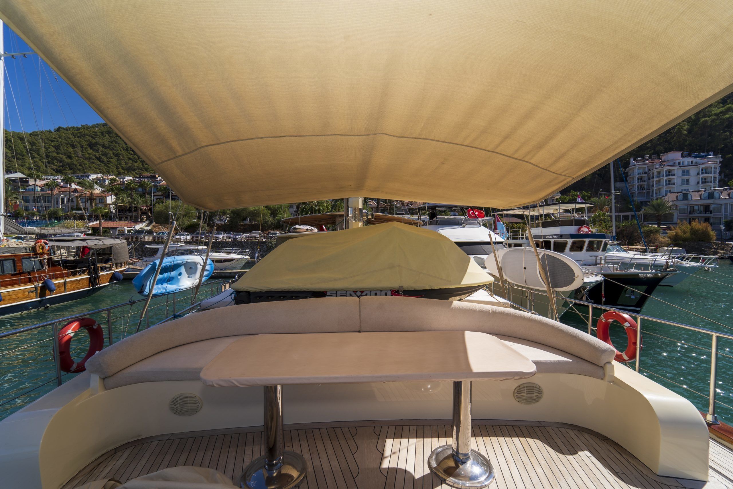 Gulet 91 | Happy Hours