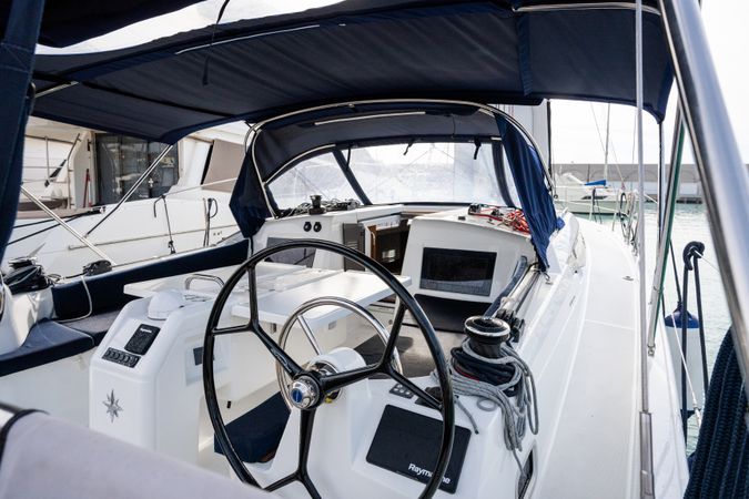 Jeanneau Sun Odyssey 410 | Pheia