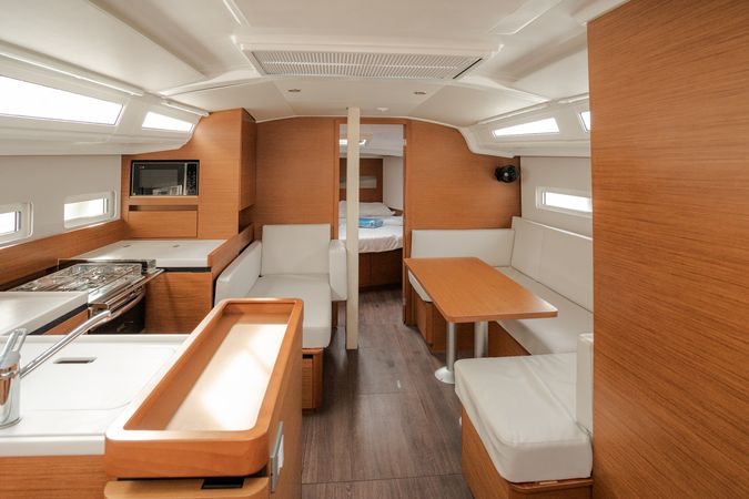 Jeanneau Sun Odyssey 410 | Pheia
