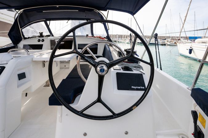 Jeanneau Sun Odyssey 410 | Pheia