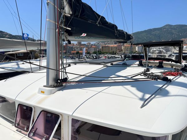 Lagoon 400 | Catazur