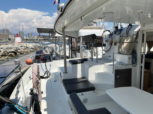 Lagoon 400 | Catazur