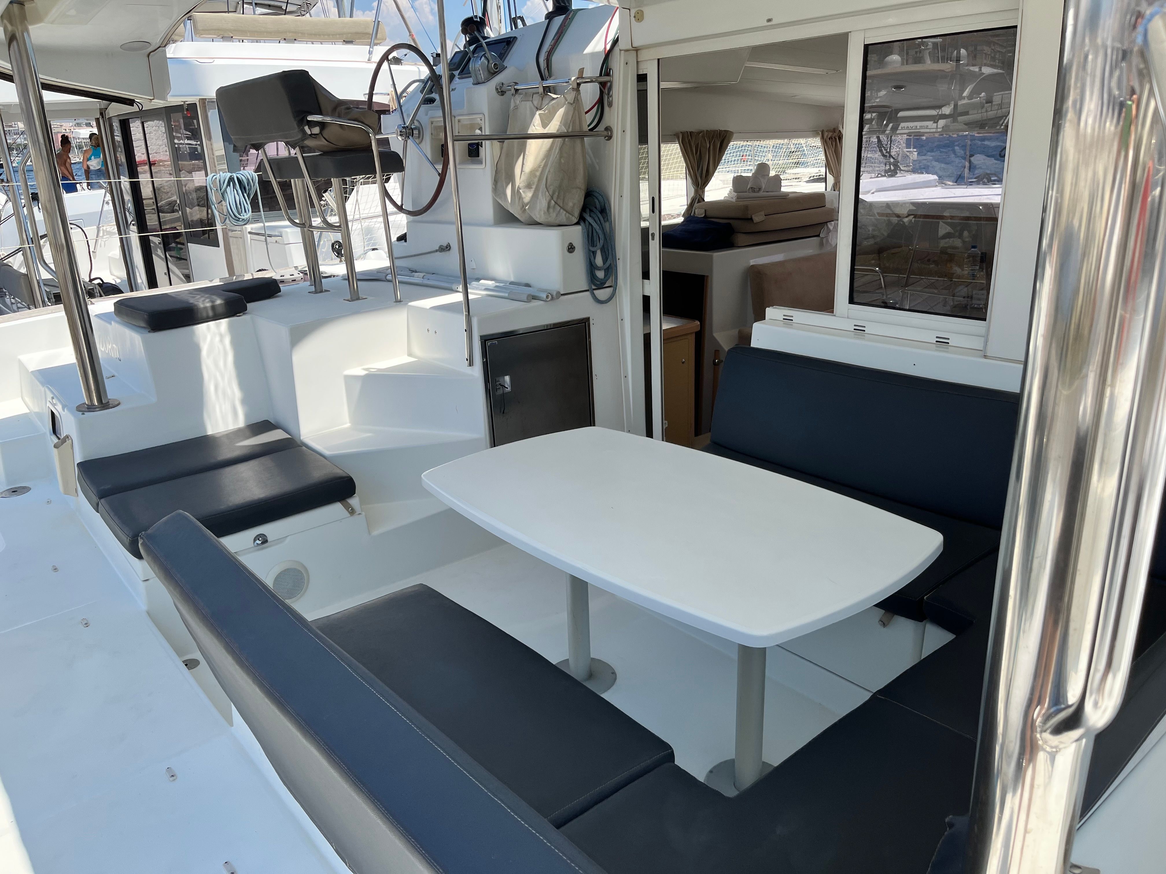 Lagoon 400 | Catazur
