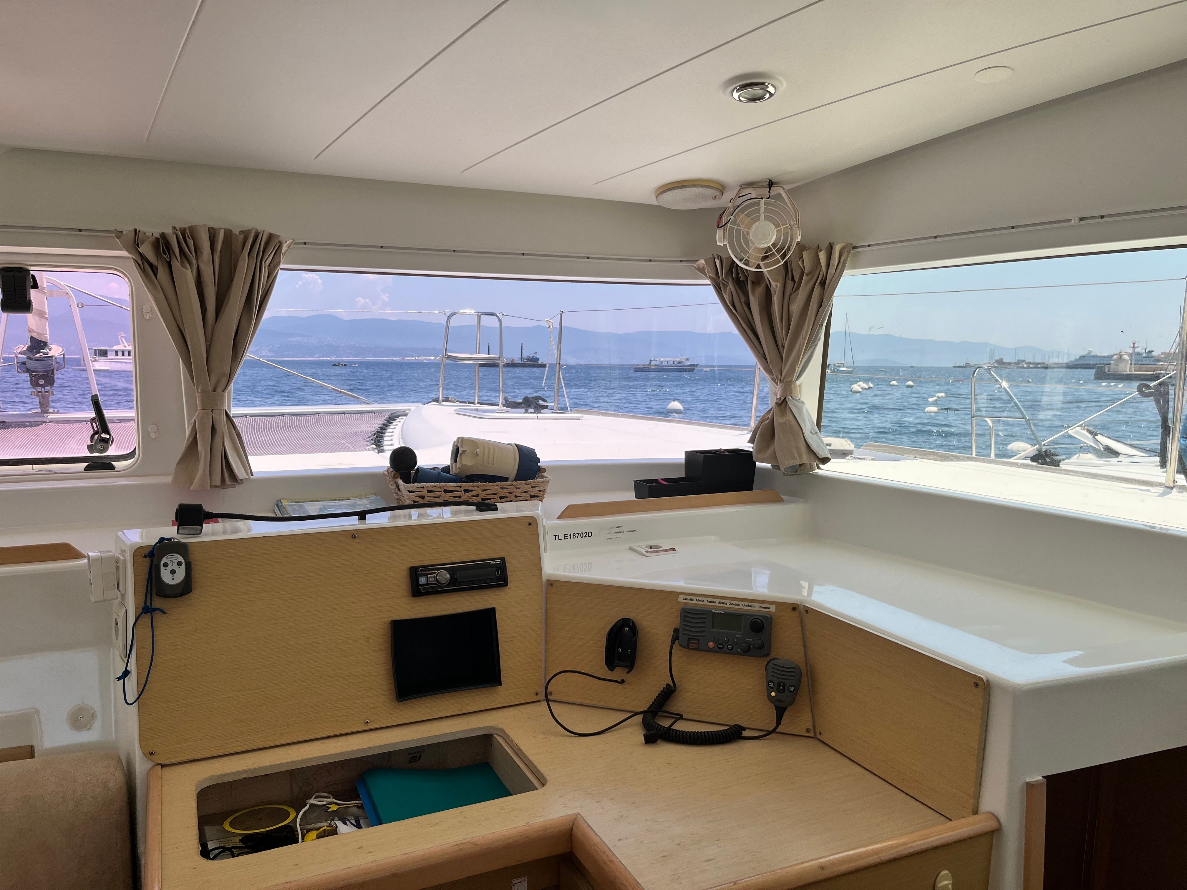 Lagoon 400 | Catazur