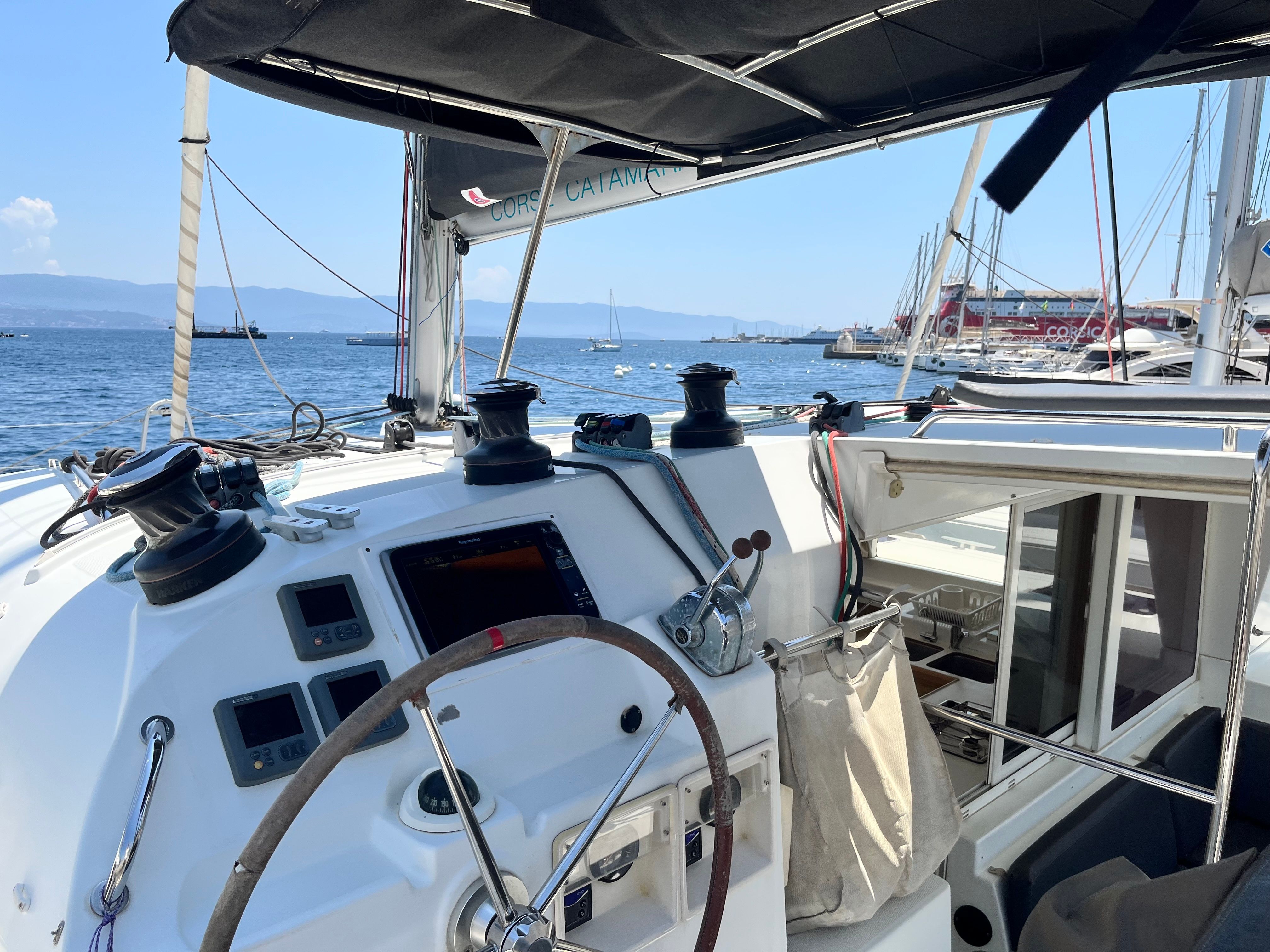 Lagoon 400 | Catazur