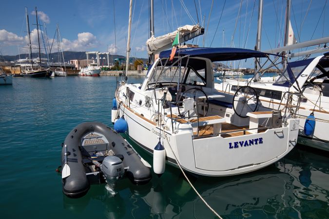 Beneteau Oceanis 35.1 | Levante