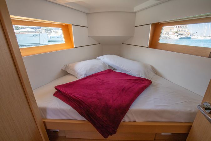 Beneteau Oceanis 35.1 | Levante