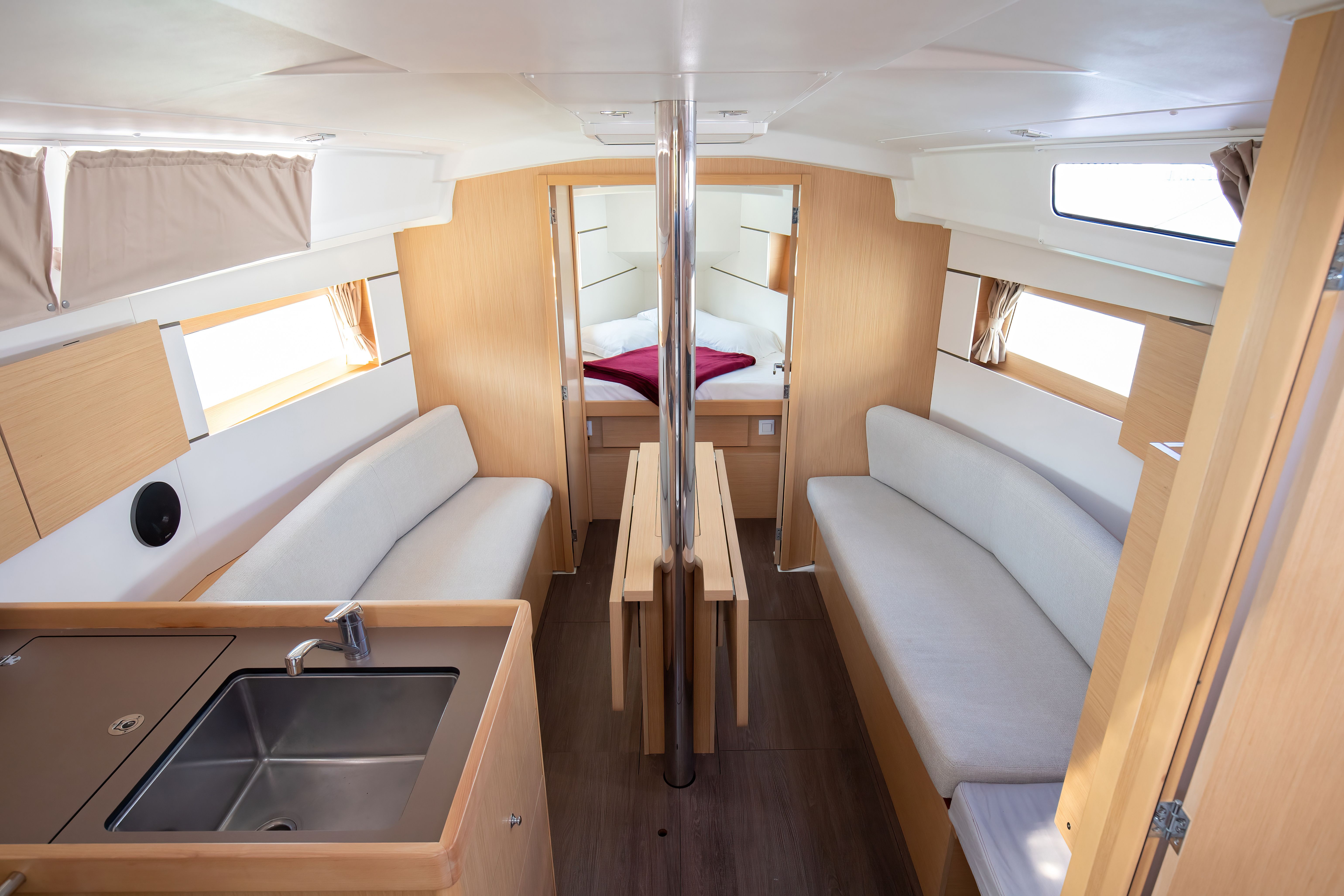 Beneteau Oceanis 35.1 | Levante