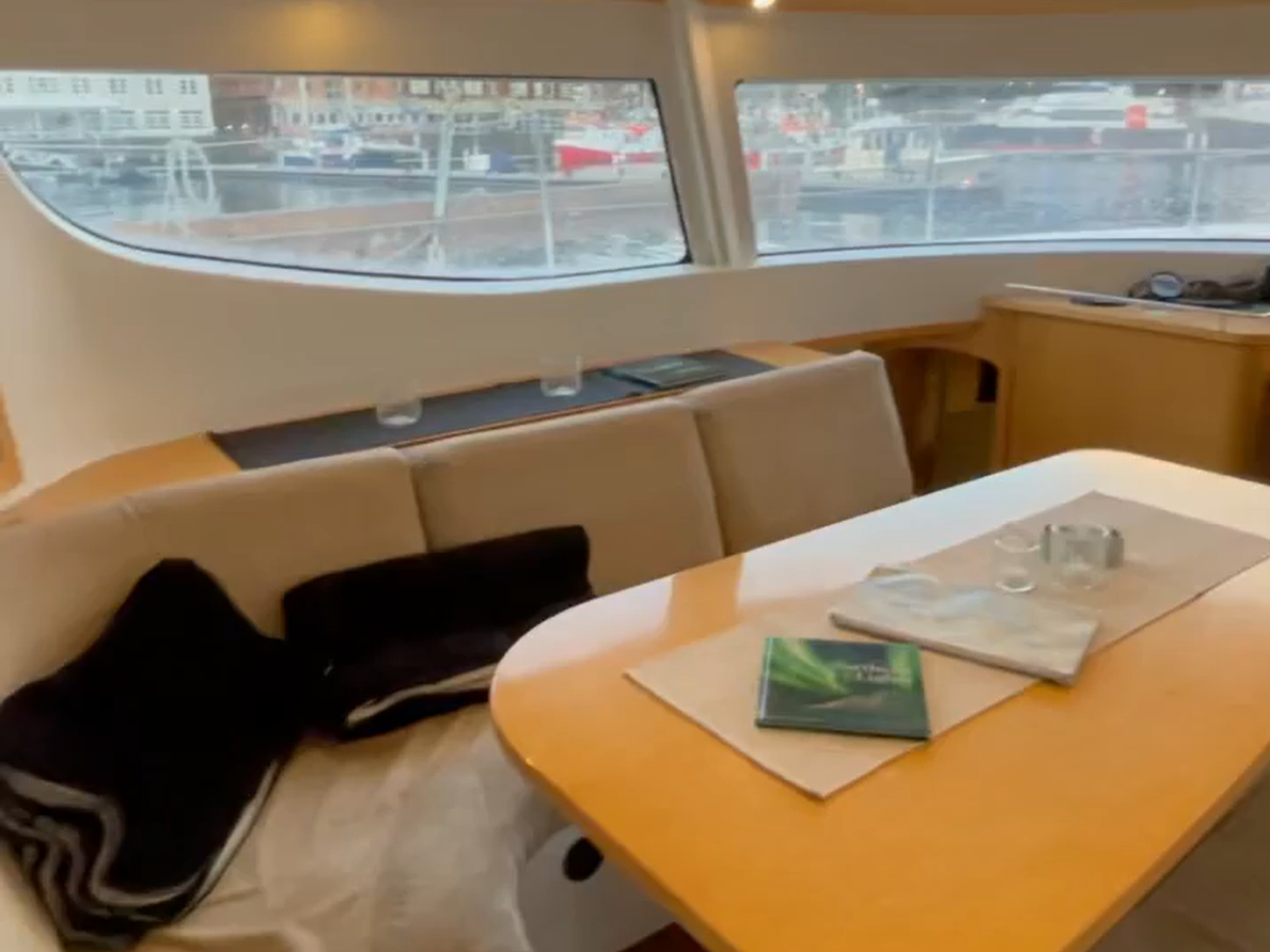 Fountaine Pajot Salina 48 | Arctic Eagle