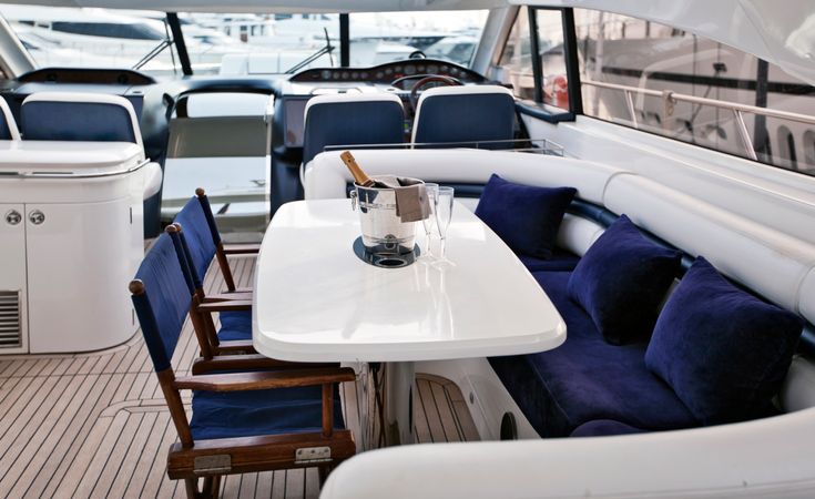 Princess V65 | Carla d'Or