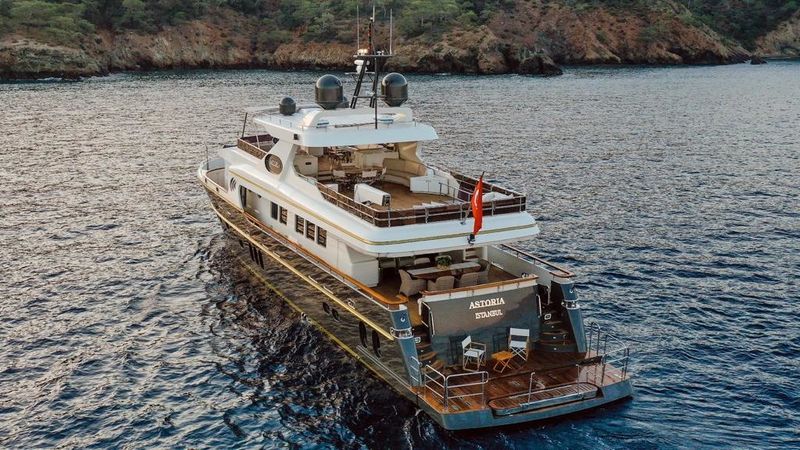 Trawler 91 | Astoria