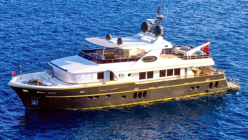 Trawler 91 | Astoria