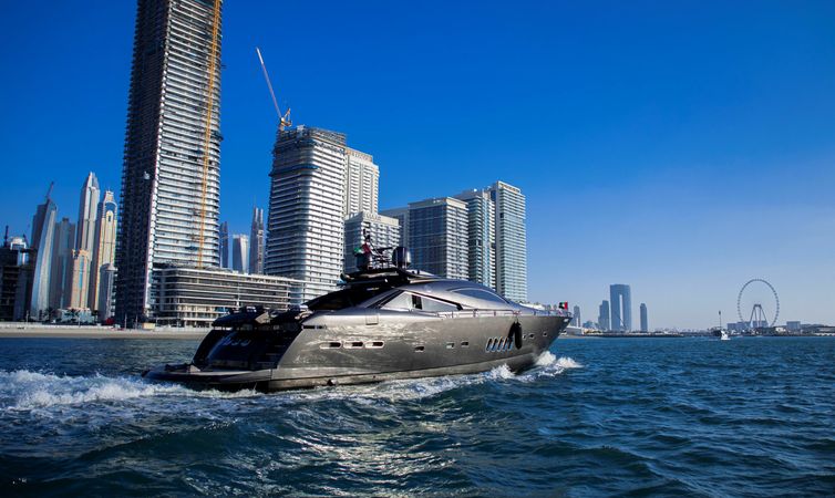 Sunseeker Predator 95 | UD30