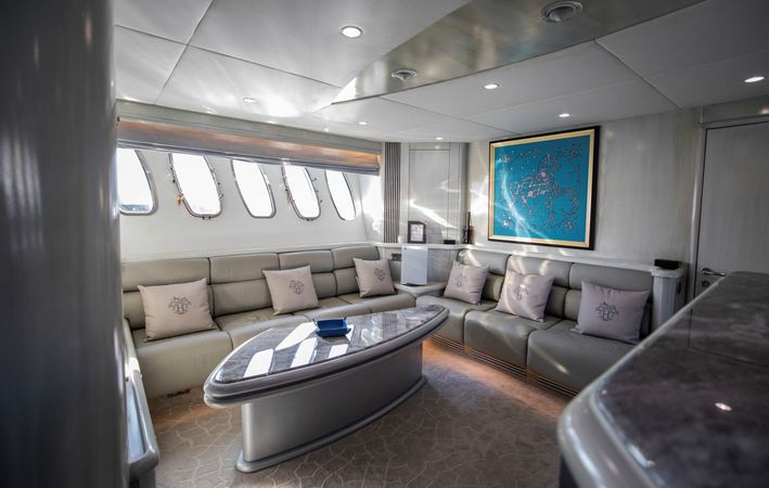 Sunseeker Predator 95 | UD30