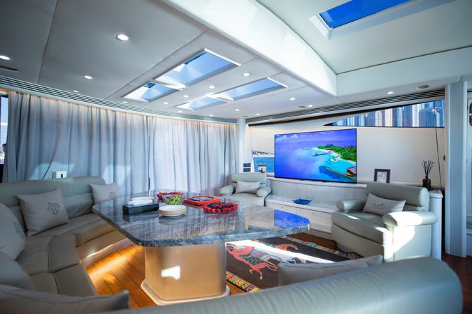 Sunseeker Predator 95 | UD30