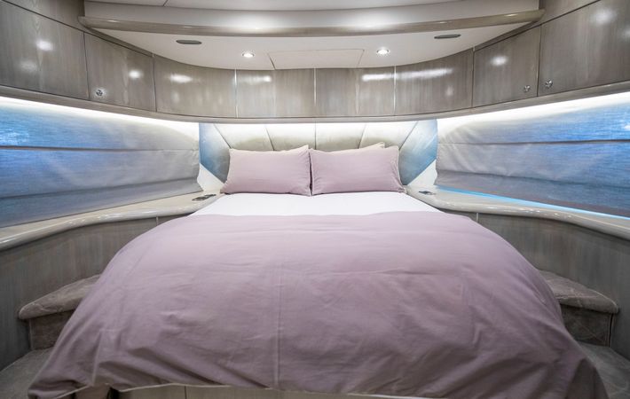 Sunseeker Predator 95 | UD30