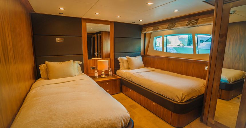 Sunseeker 128 | Lucien