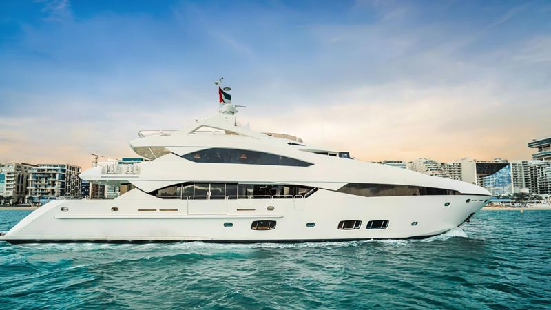 Sunseeker 128 | Lucien