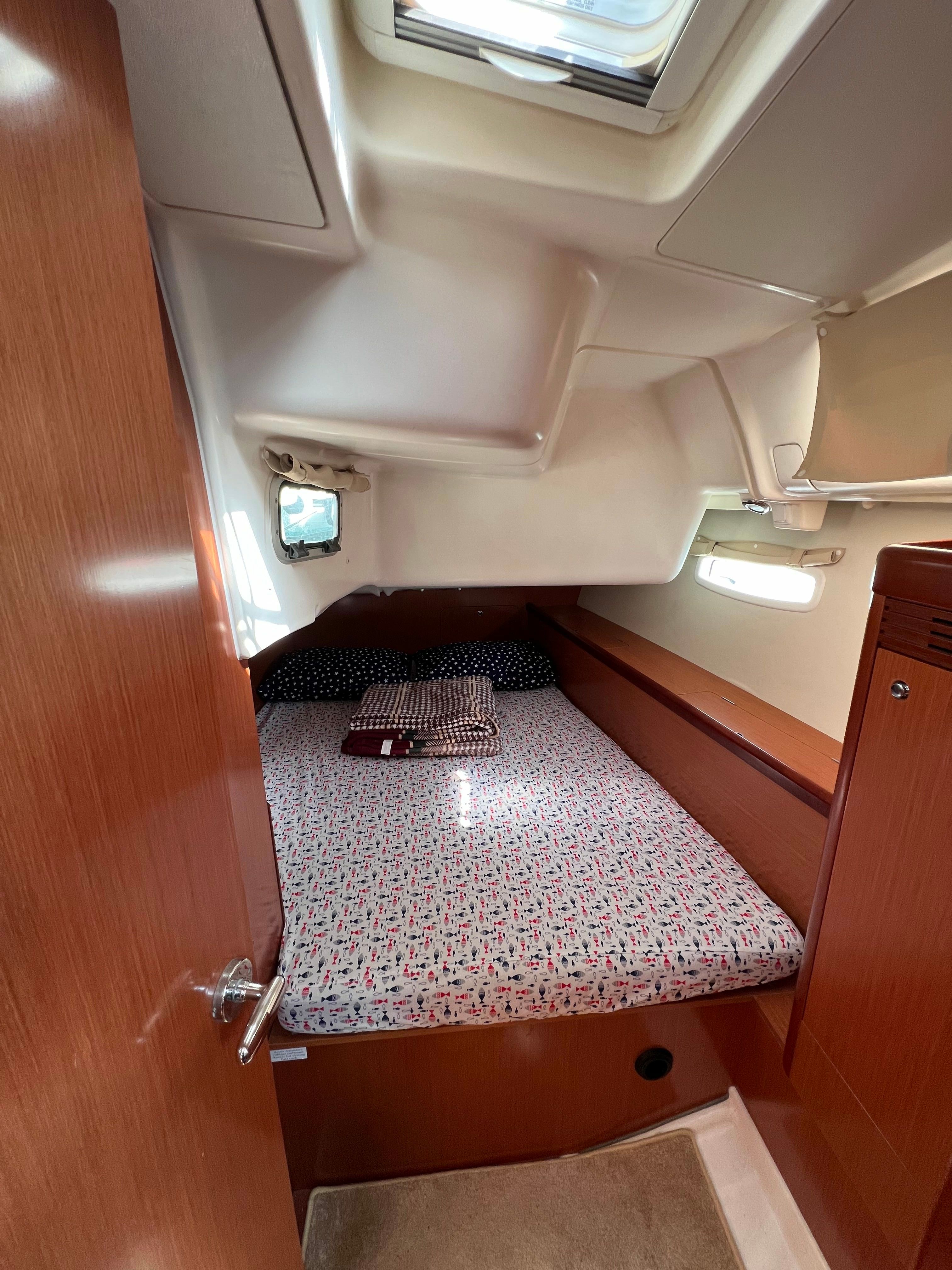 Beneteau Oceanis 40 | Arina