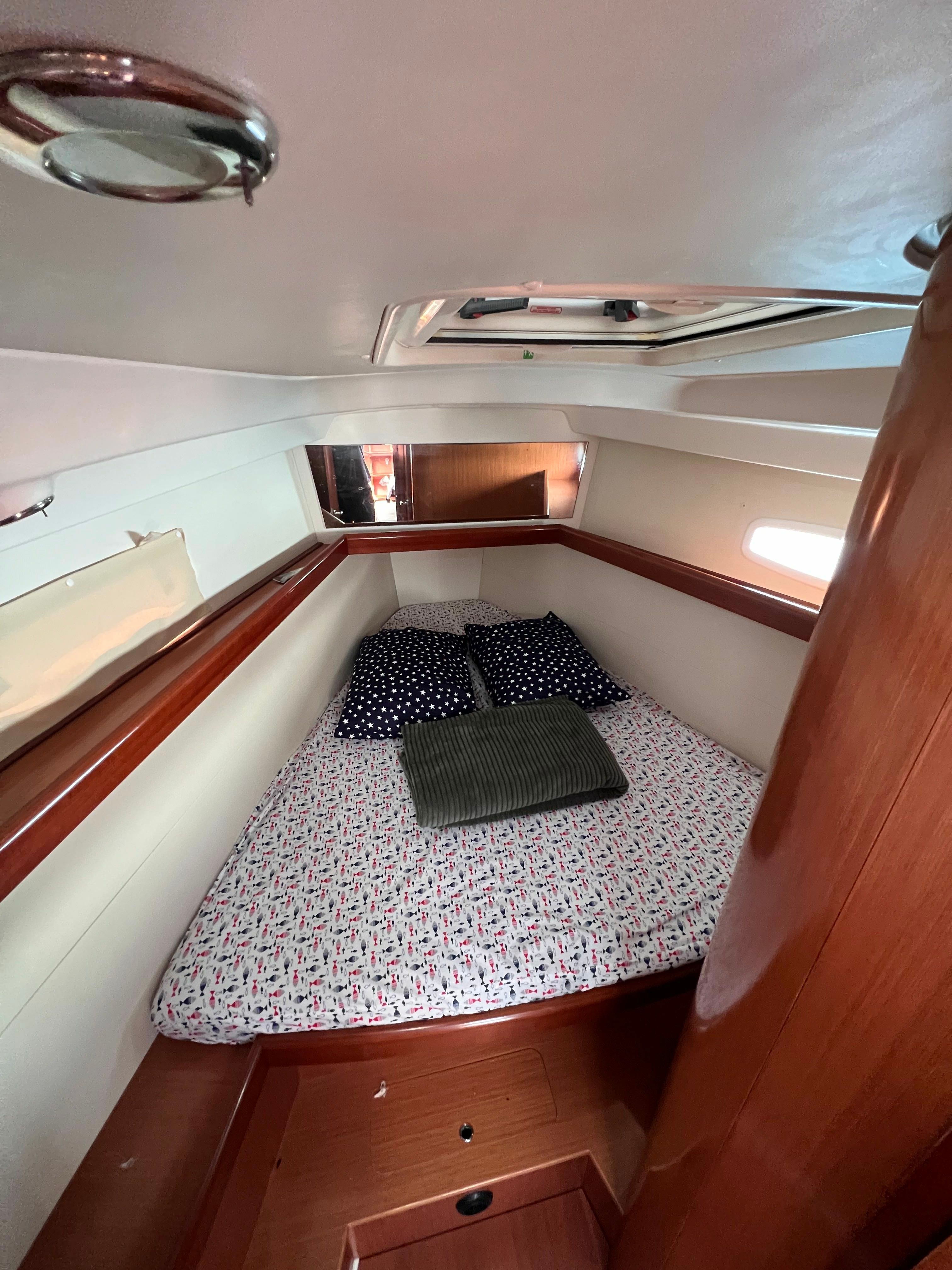 Beneteau Oceanis 40 | Arina