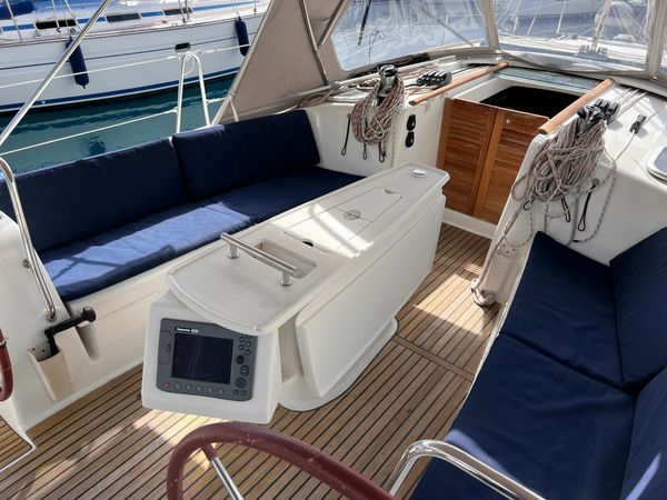 Beneteau Oceanis 40 | Arina