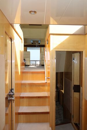 Majesty 56 | 908 Dynasty