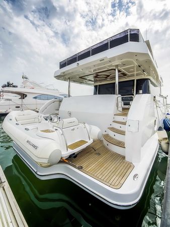 Gulf Craft Nomad 75 | Ruby