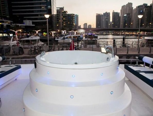 Duretti 85 | Bu Mubarak