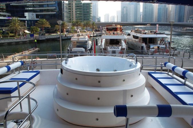 Duretti 85 | Bu Mubarak