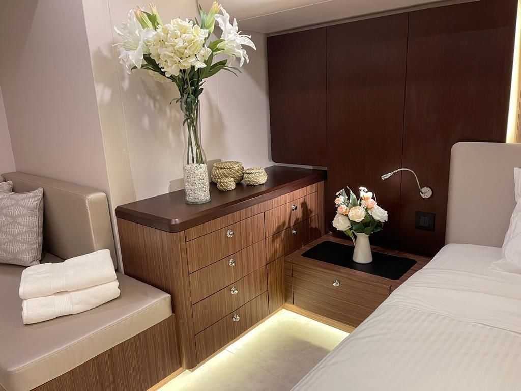 Villaboat Ocean Beast 65 Fly | Inka